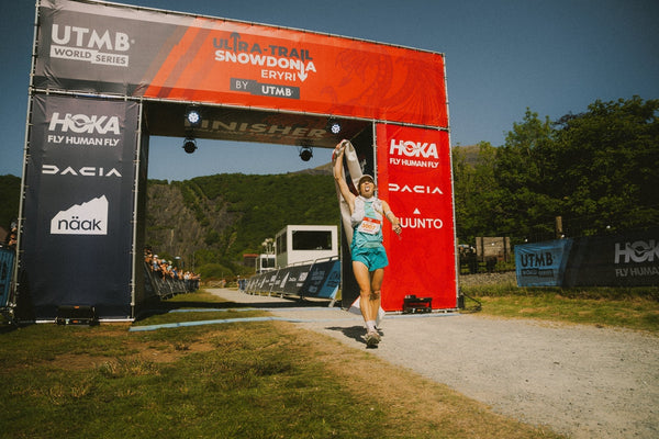 Ultra runner refuelling during pre-race carb-loading week